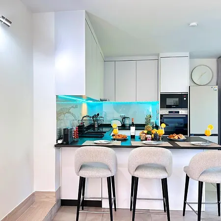 Windmill Hill Gem Townhouse By Becherish