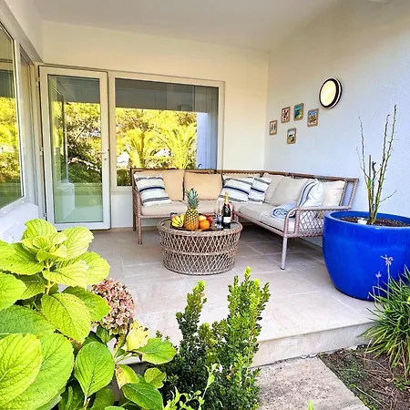 Windmill Hill Gem Townhouse By Becherish Apartmán *