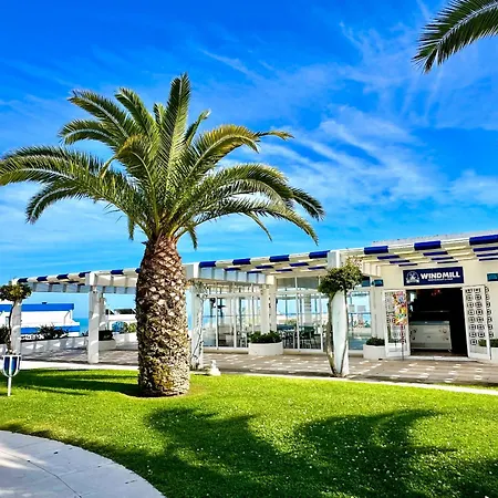 Windmill Hill Gem Townhouse By Becherish Albufeira